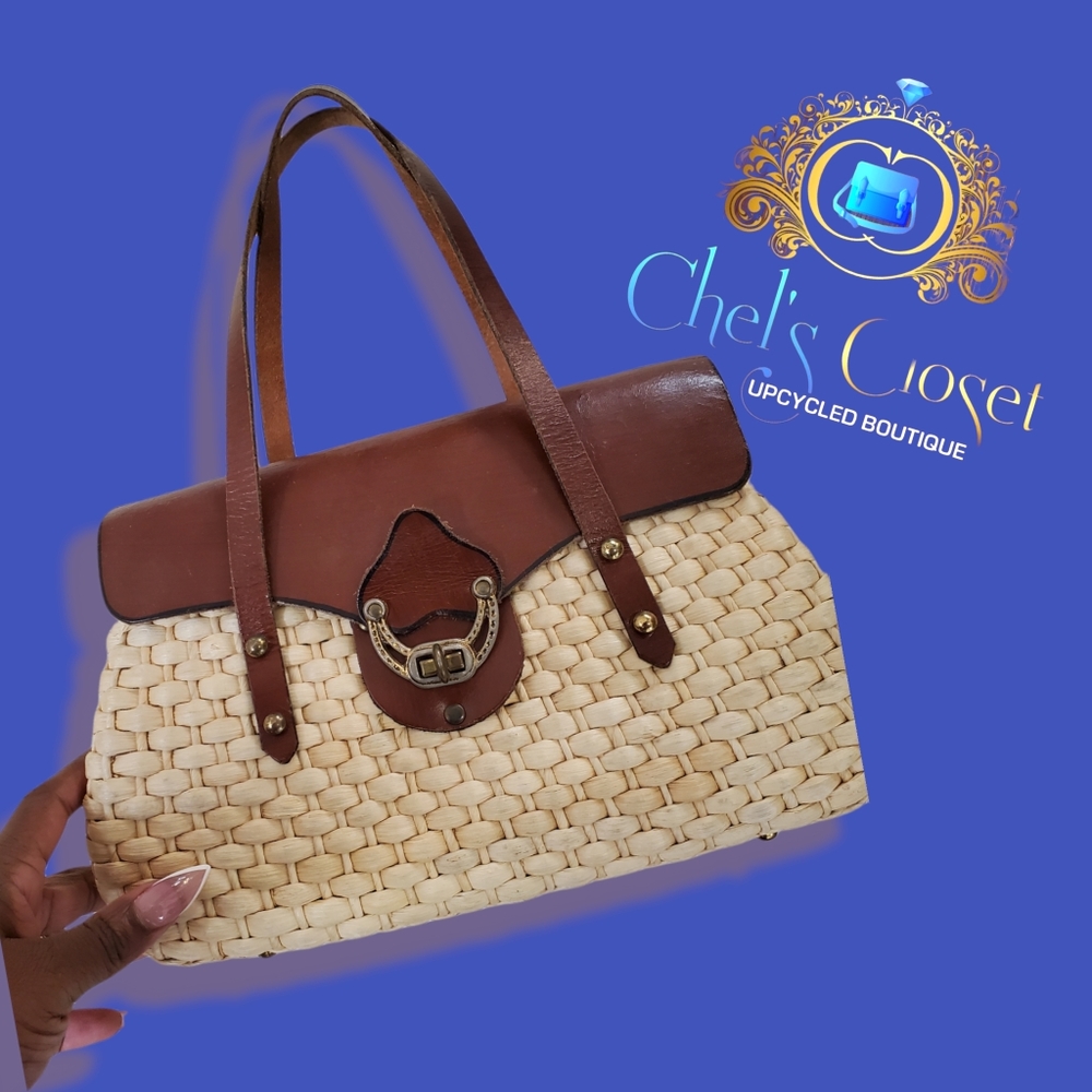 LEATHER AND STRAW VINTAGE HANDBAG